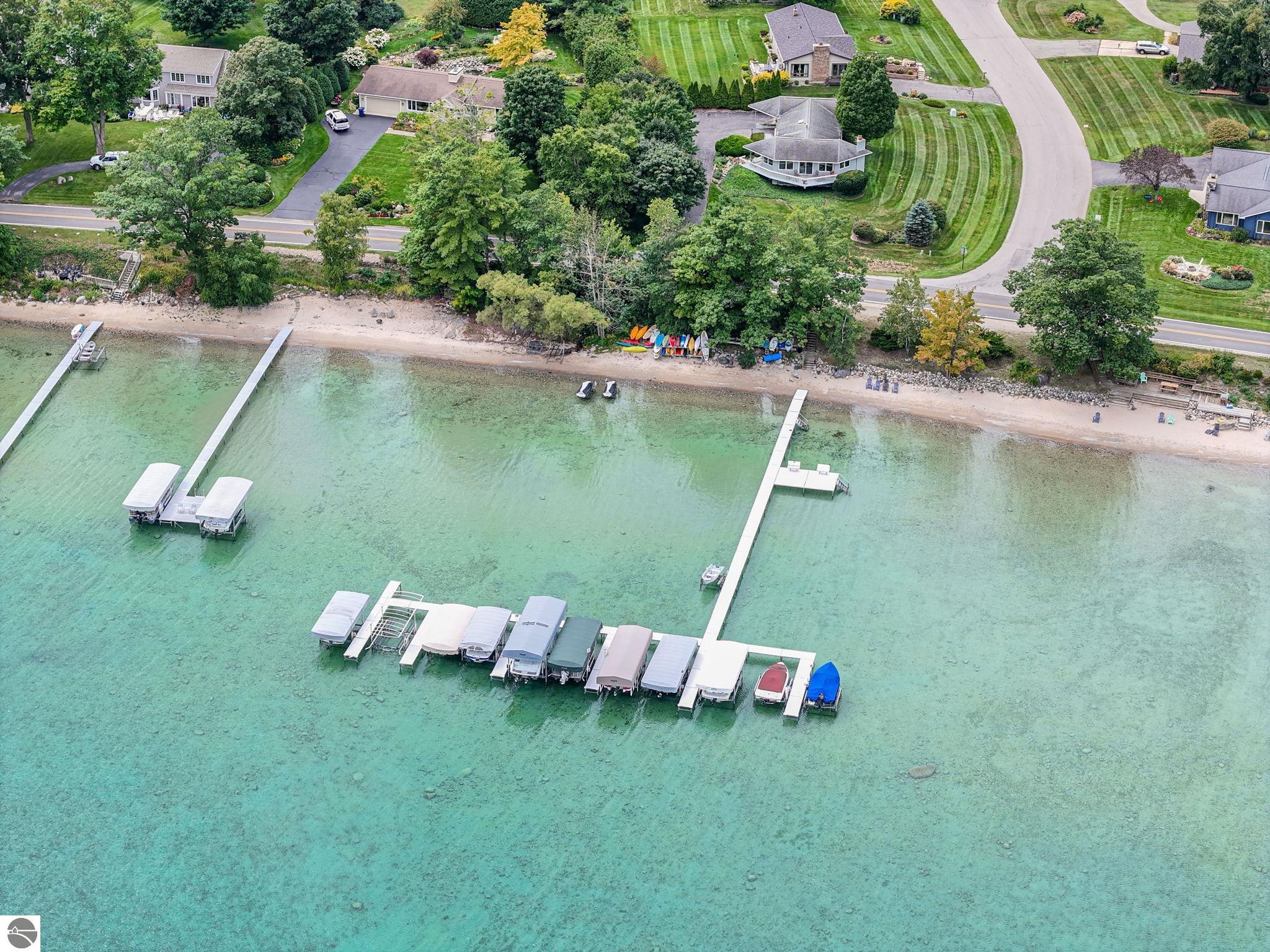 Traverse City, Michigan, 49686, United States, 4 Bedrooms Bedrooms, ,2 BathroomsBathrooms,Residential,For Sale,1980692