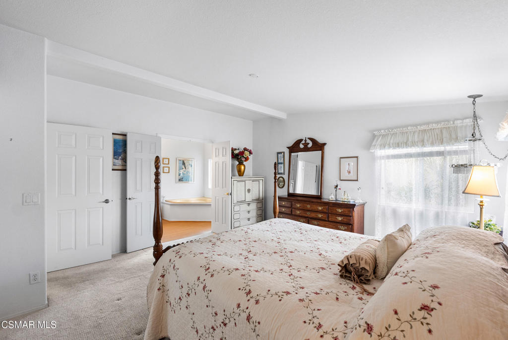 Ventura, California, 93001, United States, 3 Bedrooms Bedrooms, ,2 BathroomsBathrooms,Residential,For Sale,1921287