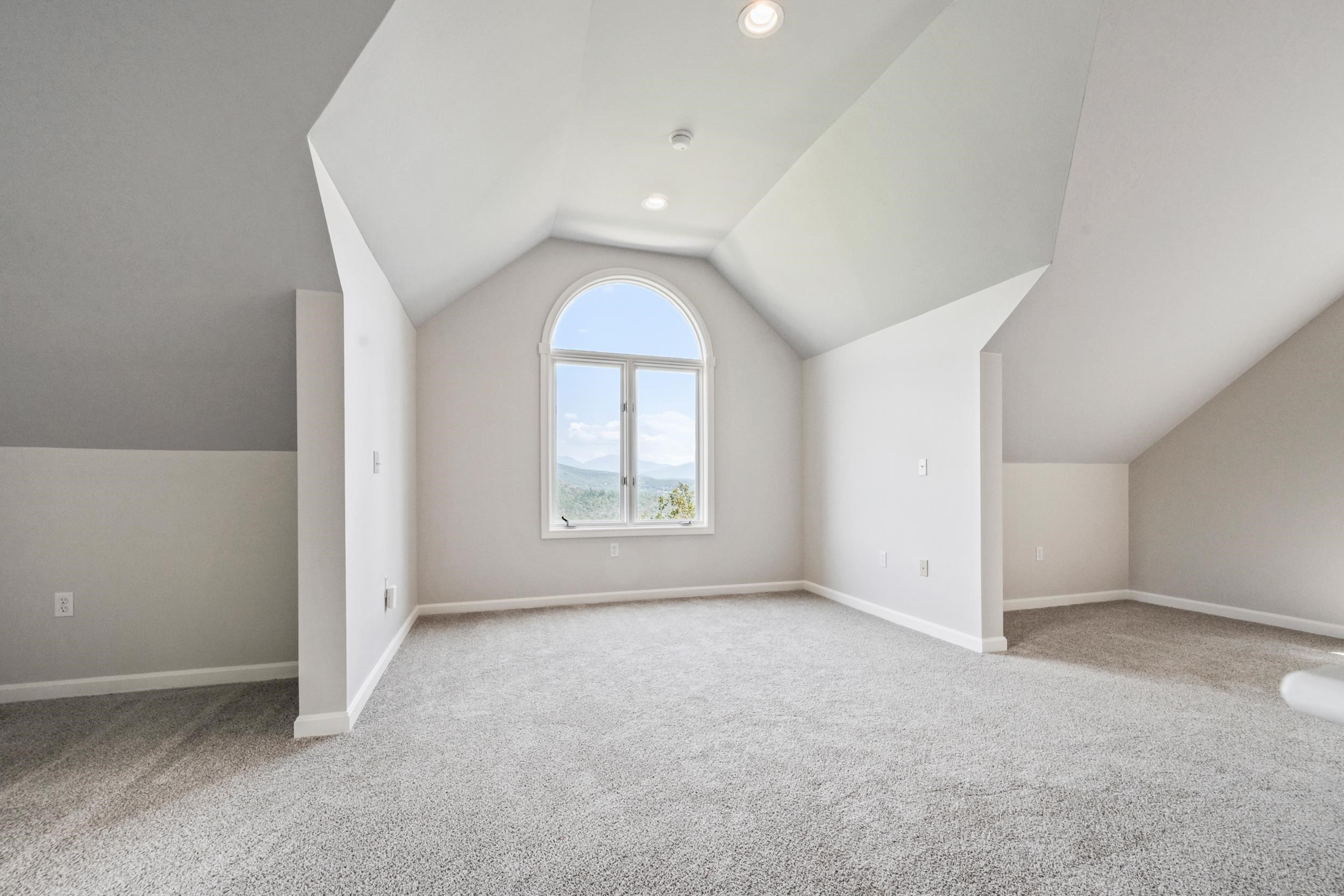Bartlett, New Hampshire, 03812, United States, 3 Bedrooms Bedrooms, ,2 BathroomsBathrooms,Residential,For Sale,1918621