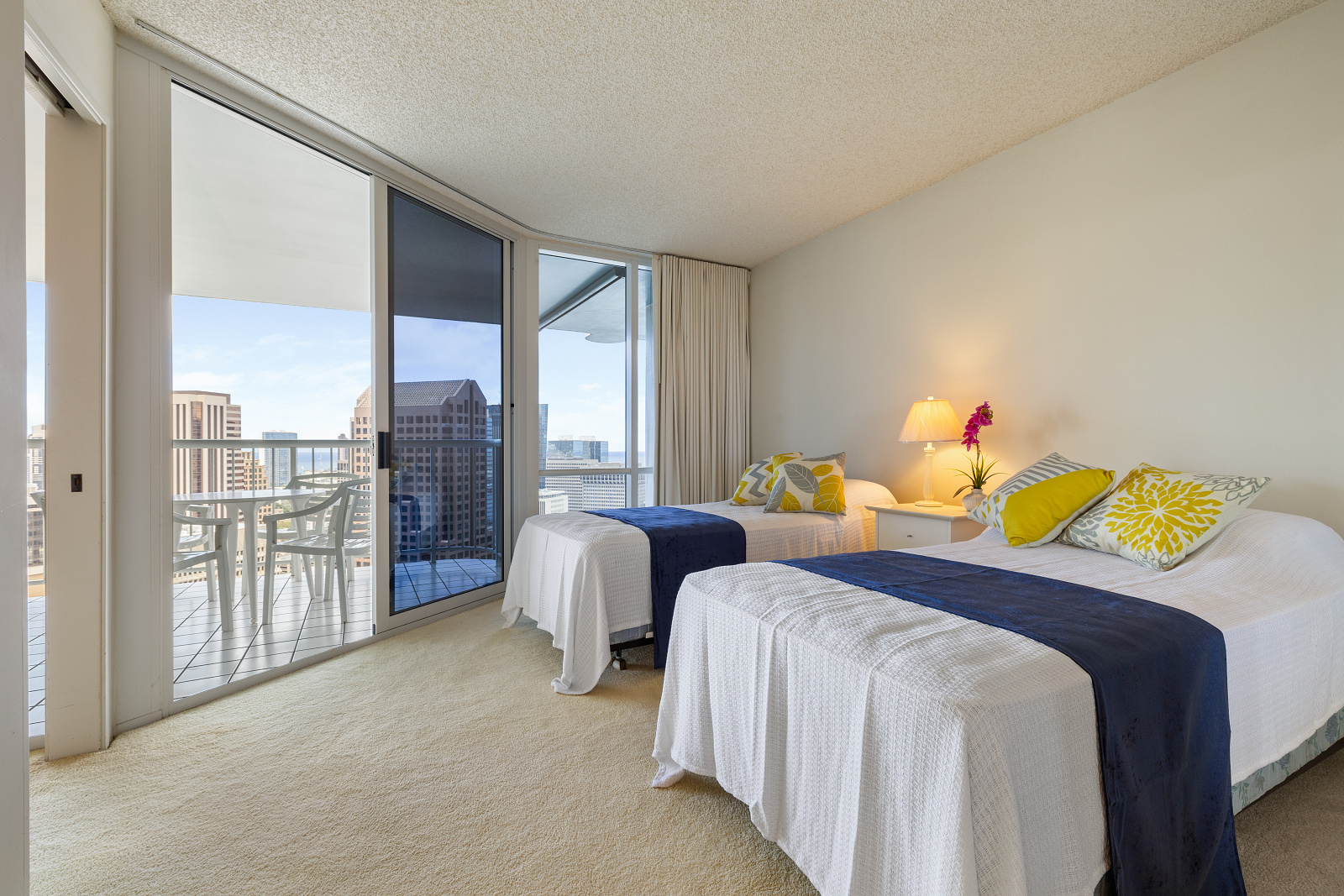 Honolulu, Hawaii, 96817, United States, 2 Bedrooms Bedrooms, ,2 BathroomsBathrooms,Residential,For Sale,1921275