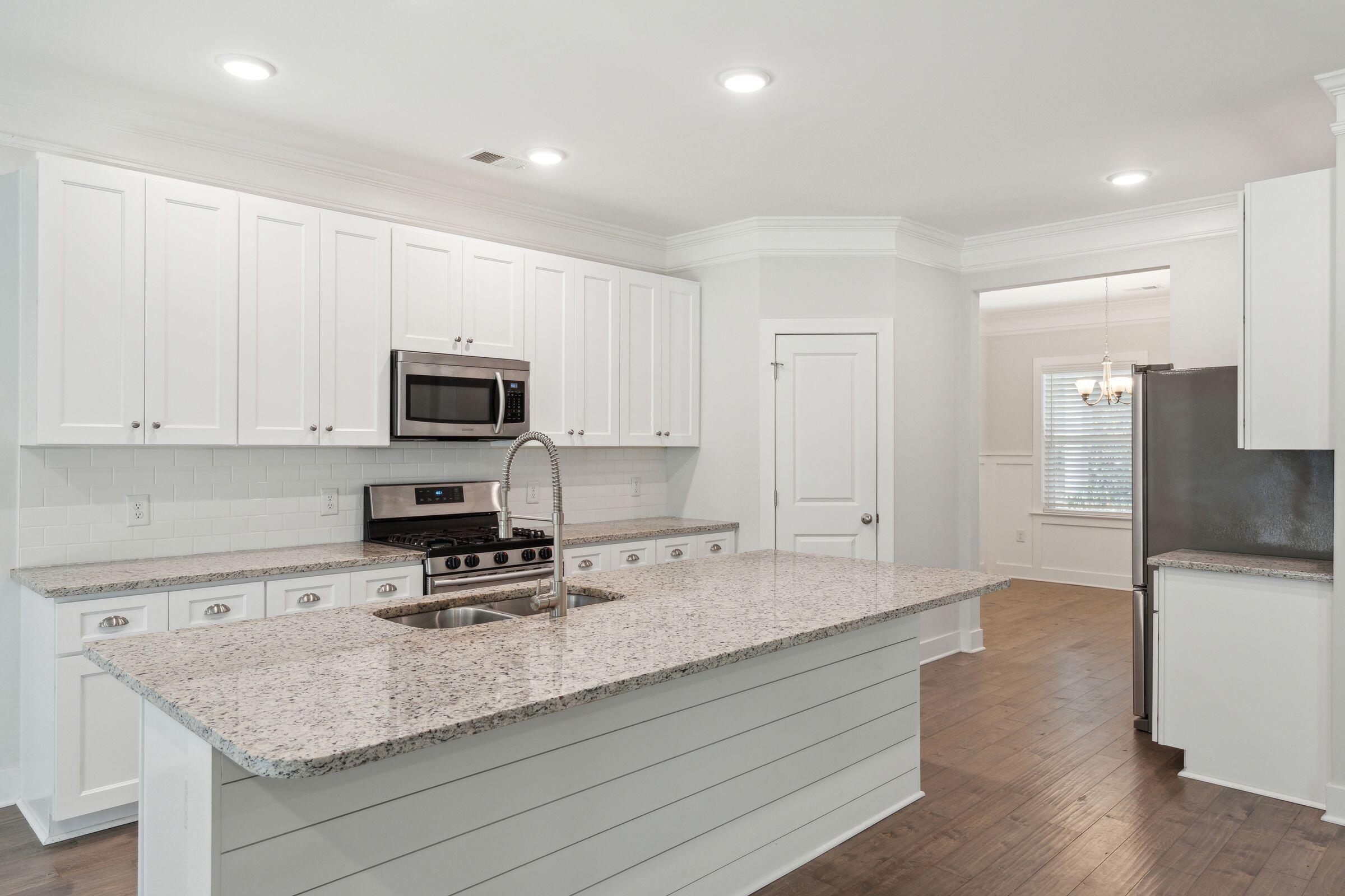 Charleston, South Carolina, 29407, United States, 4 Bedrooms Bedrooms, ,3 BathroomsBathrooms,Residential,For Sale,1866591