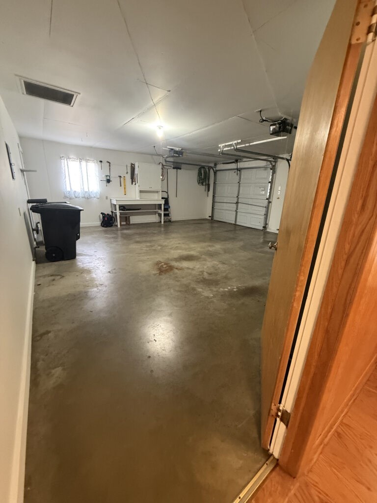 Fredericksburg, Texas, 78624, United States, 3 Bedrooms Bedrooms, ,2 BathroomsBathrooms,Residential,For Sale,2005842