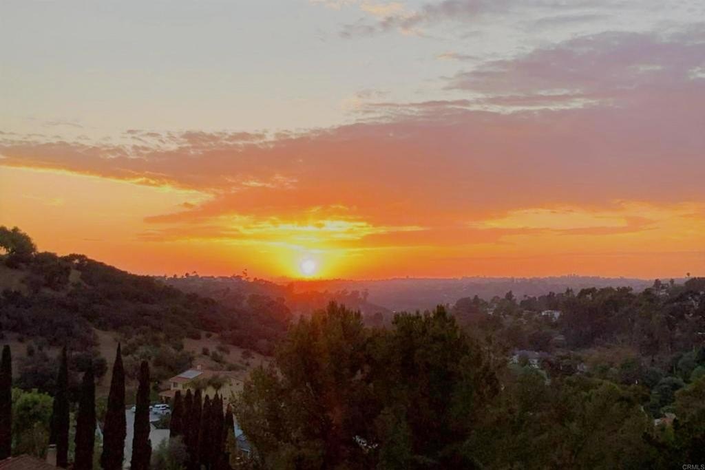 Bonita, California, 91902, United States, 4 Bedrooms Bedrooms, ,3 BathroomsBathrooms,Residential,For Sale,1942221