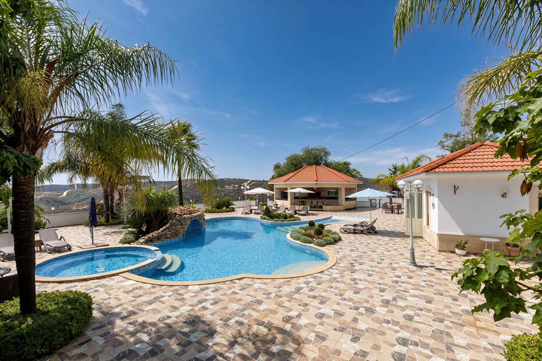  Five Bedroom Country Villa with Guesthouse in Kato Drys, Larnaca - 物件實景