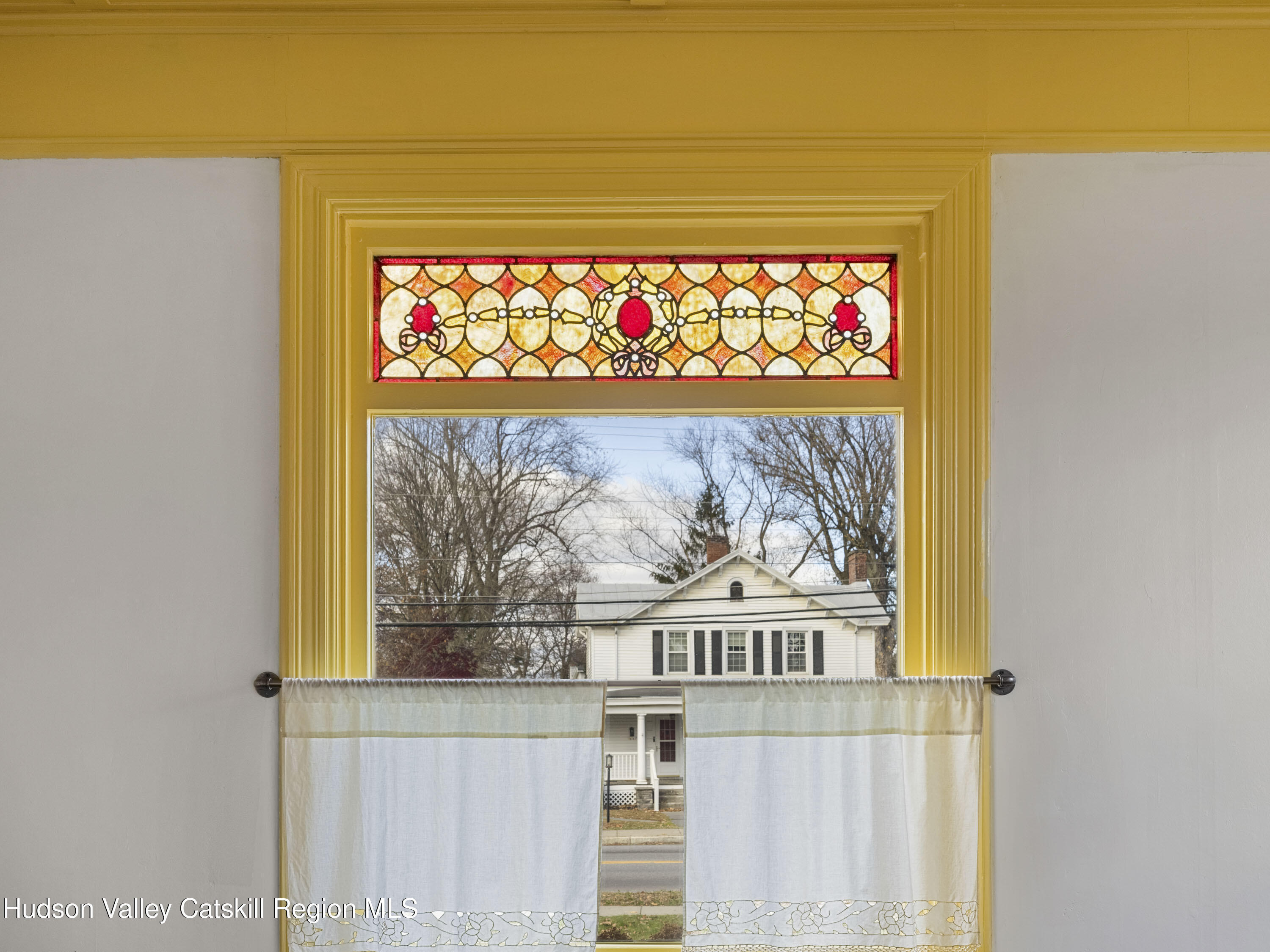 Red Hook, New York, 12571, United States, 4 Bedrooms Bedrooms, ,3 BathroomsBathrooms,Residential,For Sale,2000518