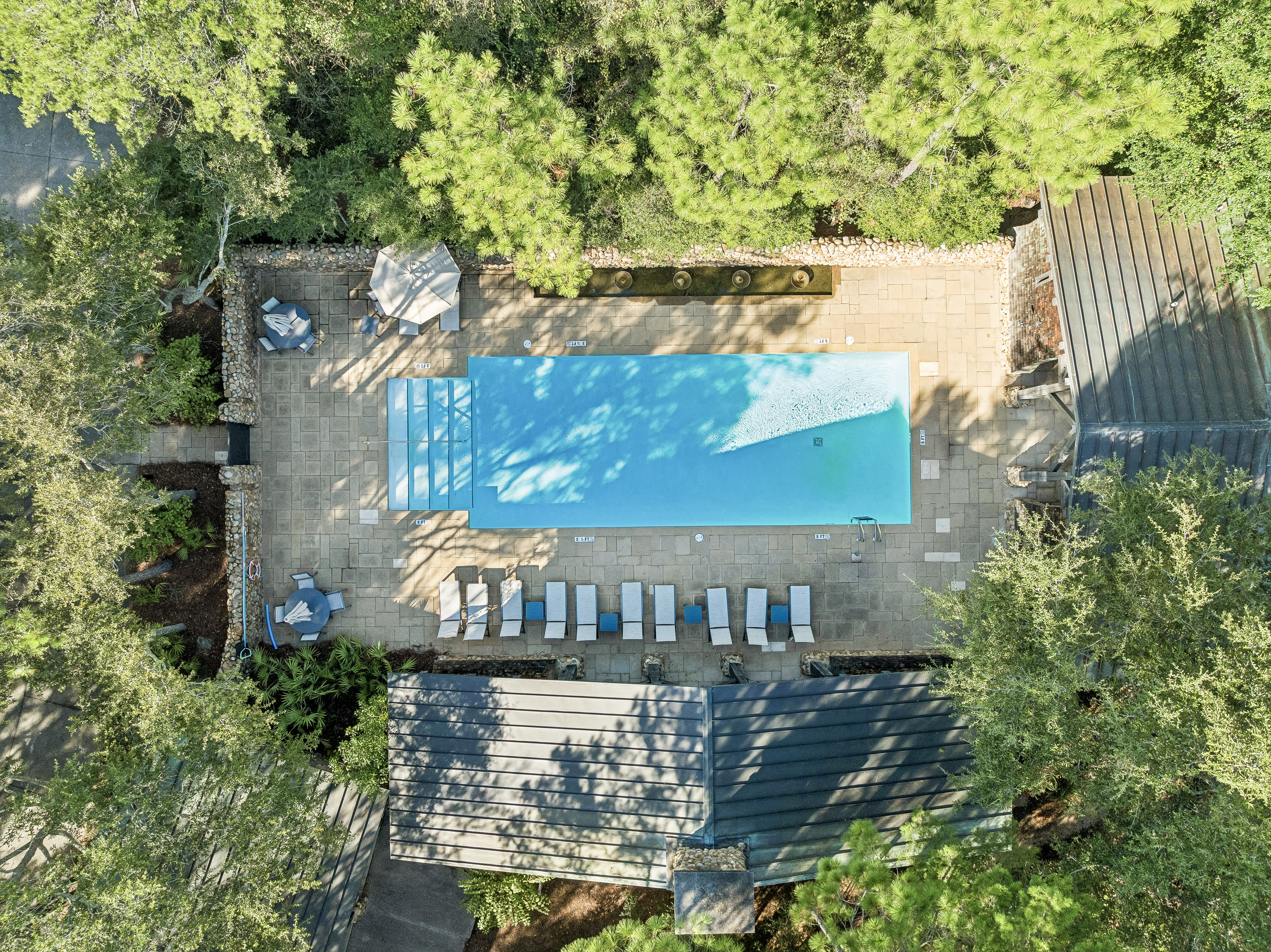  Custom Home With Private Carriage House In Gated 30A Neighborhood - 物件實景