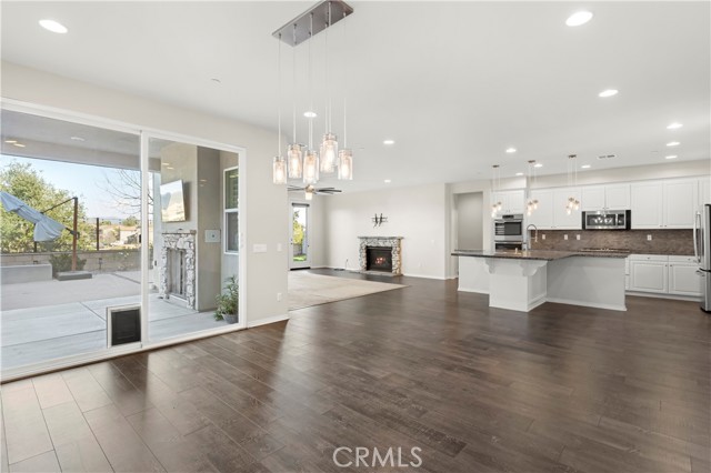 Murrieta, California, 92563, United States, 5 Bedrooms Bedrooms, ,3 BathroomsBathrooms,Residential,For Sale,2025451