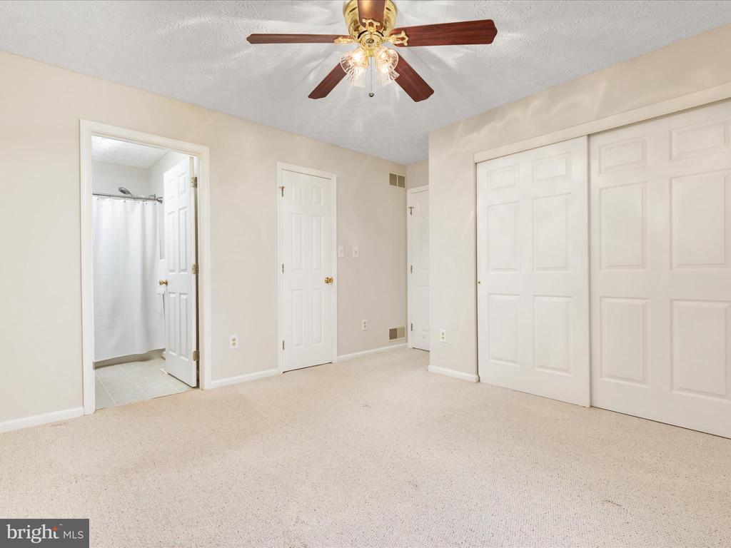 Leesburg, Virginia, 20176, United States, ,Residential,For Sale,1915866