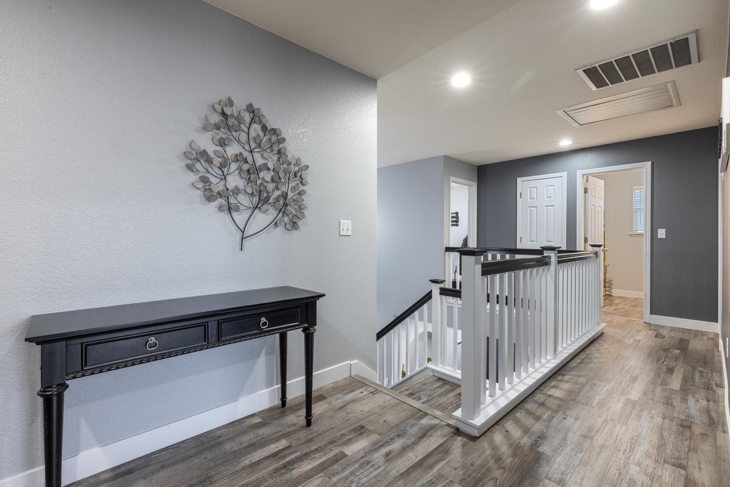 Ripon, California, 95366, United States, 6 Bedrooms Bedrooms, ,3 BathroomsBathrooms,Residential,For Sale,1978022