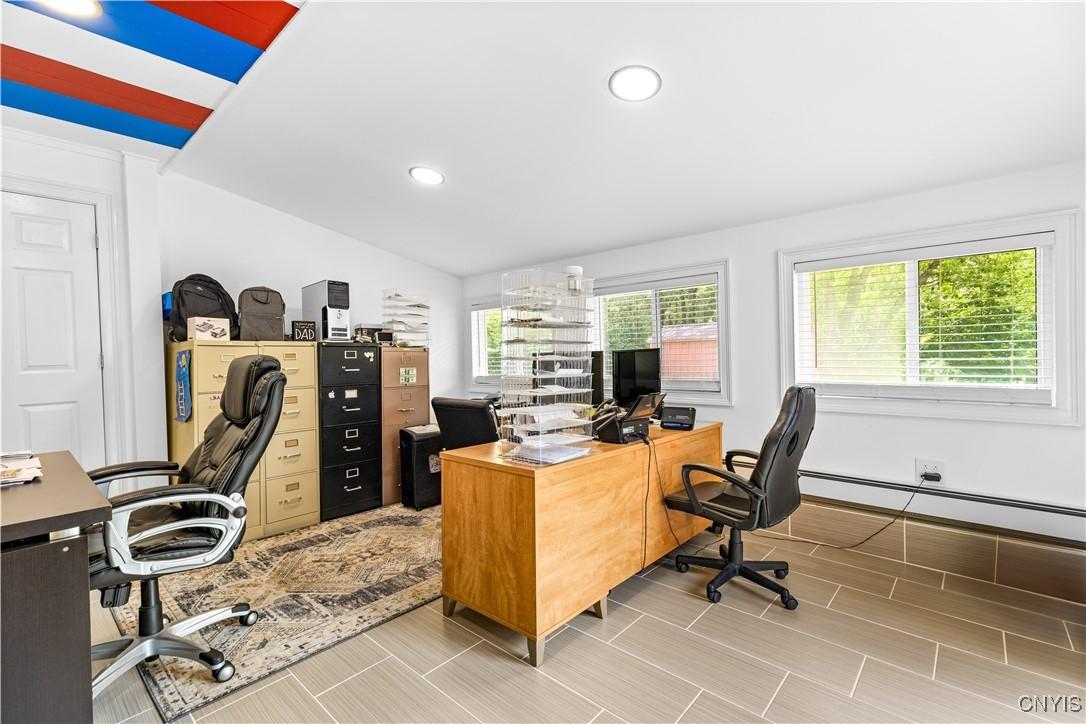 Deerfield, New York, 13502, United States, 6 Bedrooms Bedrooms, ,4 BathroomsBathrooms,Residential,For Sale,1971402