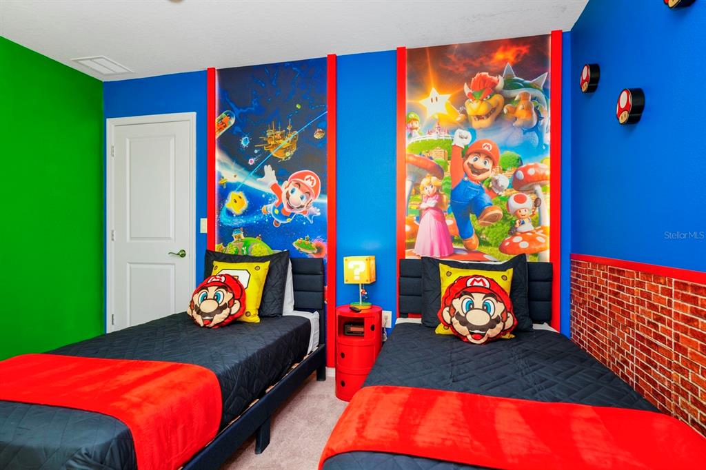 Clermont, Florida, 34714, United States, 6 Bedrooms Bedrooms, ,5 BathroomsBathrooms,Residential,For Sale,1777705