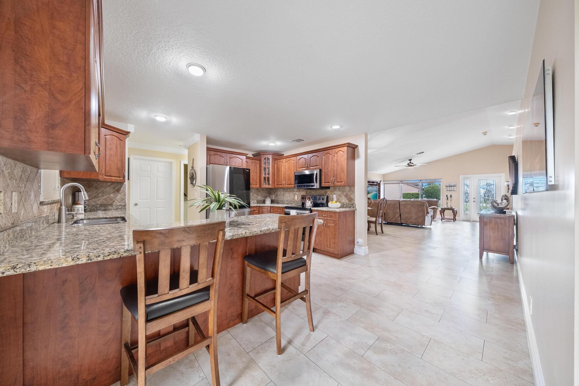  1128 Hatteras Circle, Greenacres, FL, 33413 - 物件實景