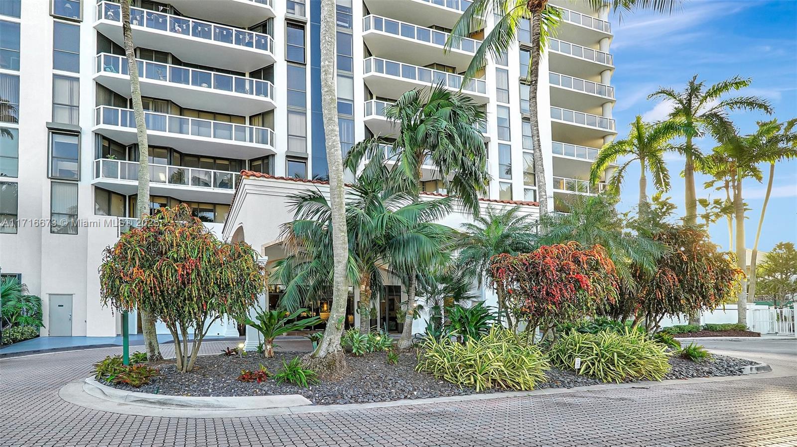 3598 Yacht Club Dr Unit 1901, Aventura, Florida, 33180, United States, 2 Bedrooms Bedrooms, ,2 BathroomsBathrooms,Residential,For Sale,3598 Yacht Club Dr Unit 1901,1679447