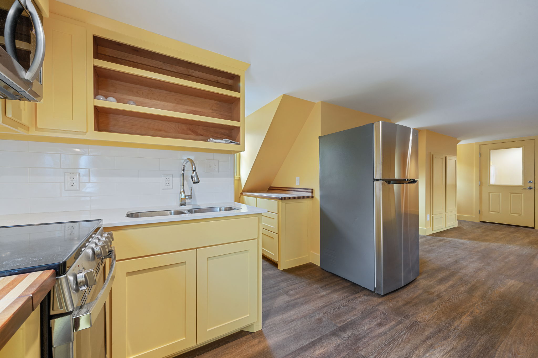 San Marcos, Texas, 78666, United States, 3 Bedrooms Bedrooms, ,4 BathroomsBathrooms,Residential,For Sale,1981922