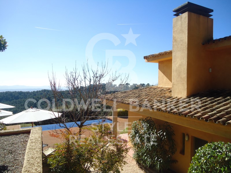 Carrer del Xiprer, 42-58 Barcelona, Matadepera, La, Matadepera, Catalonia, 08230, ES, 4 Bedrooms Bedrooms, ,3 BathroomsBathrooms,Residential,For Sale,Carrer del Xiprer, 42-58 Barcelona, Matadepera, La,1627709