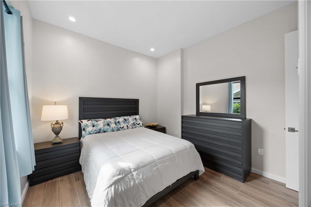 Bonita Springs, Florida, 34135, United States, 4 Bedrooms Bedrooms, ,2 BathroomsBathrooms,Residential,For Sale,1991686