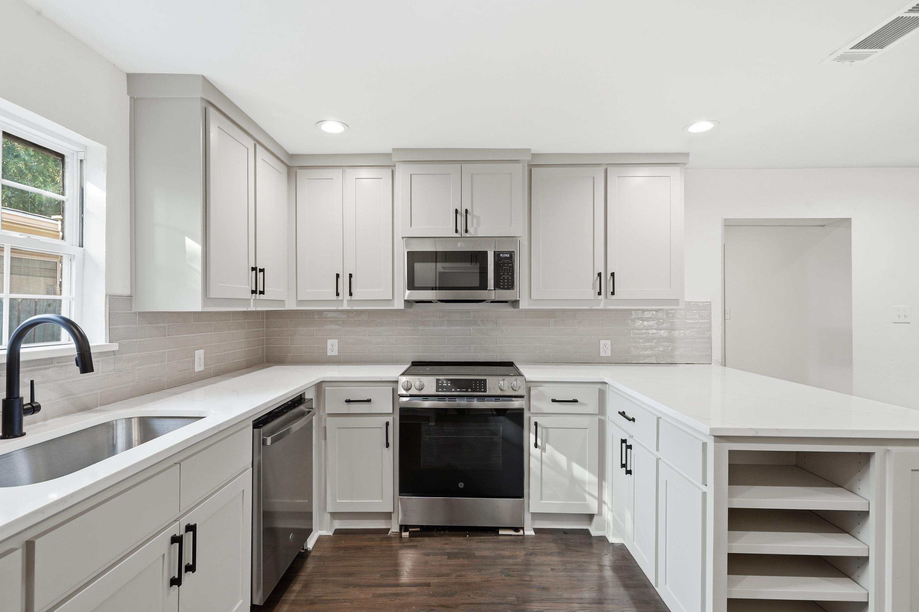  Move-In Ready on Volder Drive - 物件實景
