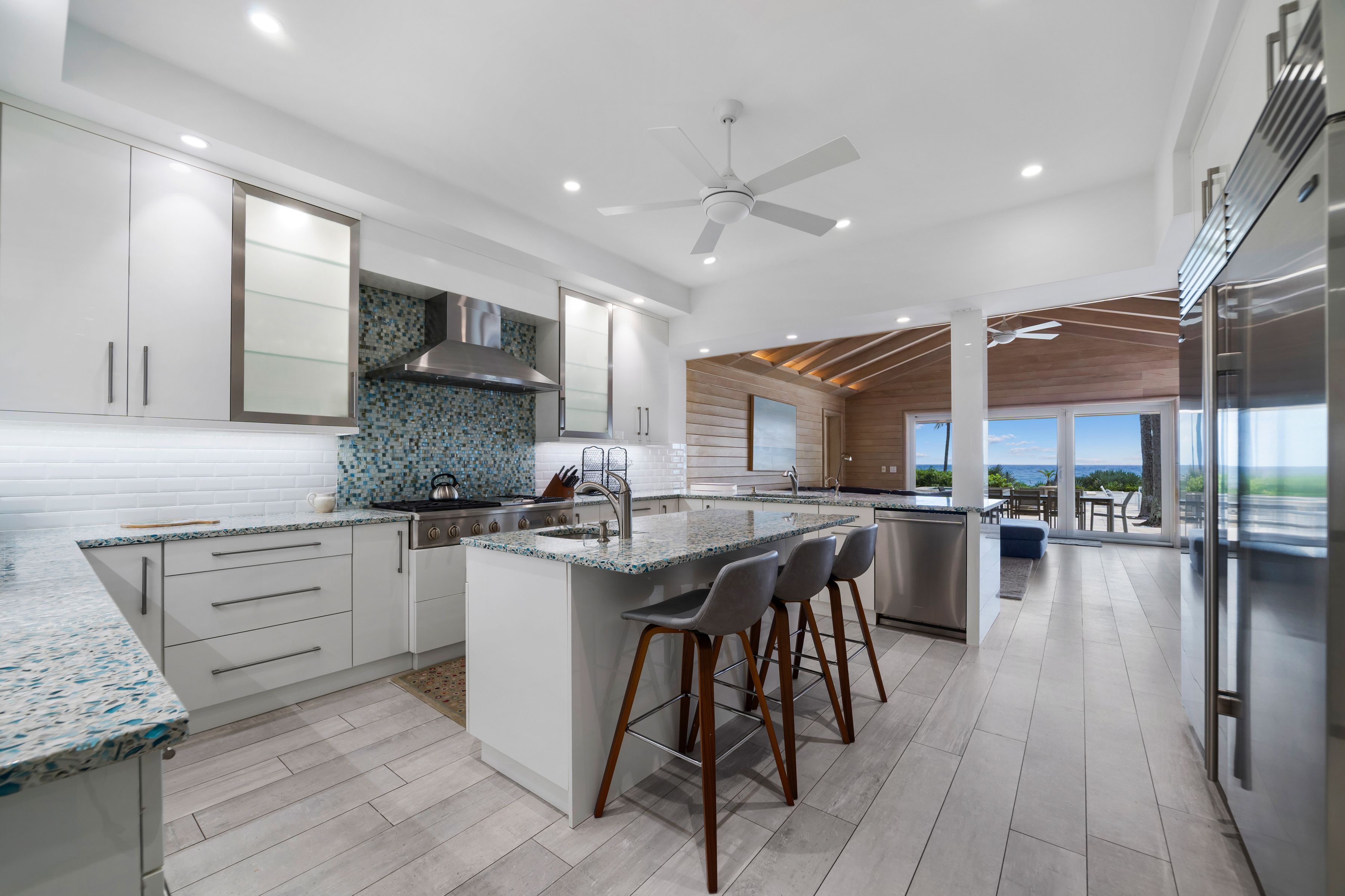  2999 N Ocean Boulevard - 物件實景