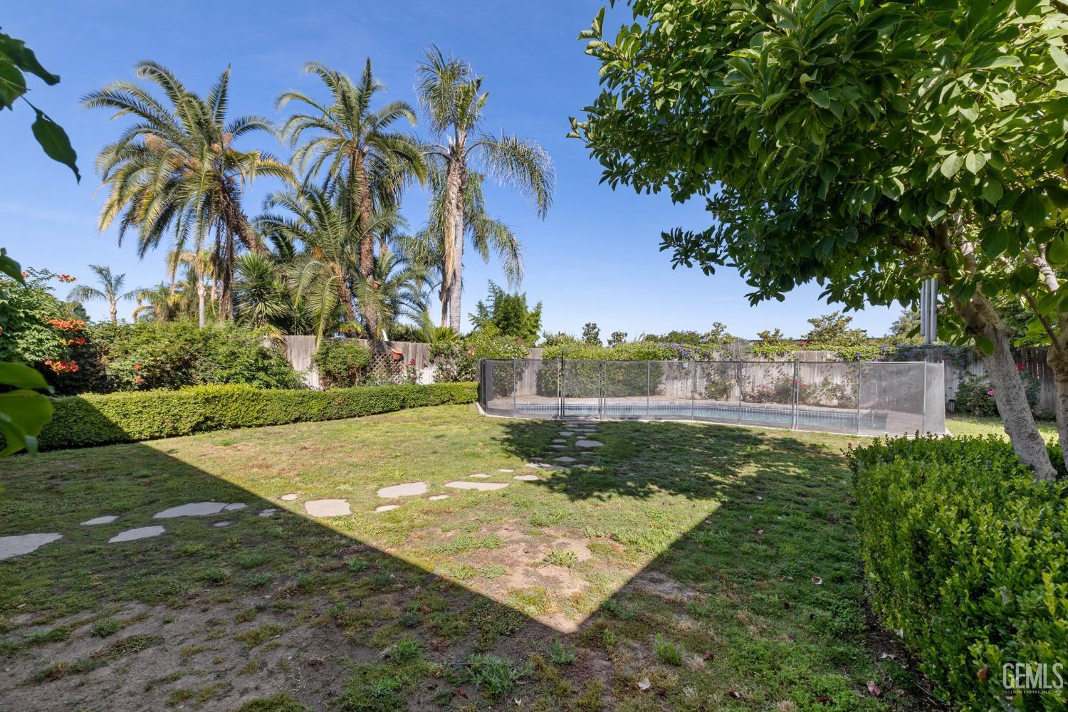 Bakersfield, California, 93311, United States, 5 Bedrooms Bedrooms, ,3 BathroomsBathrooms,Residential,For Sale,1941584