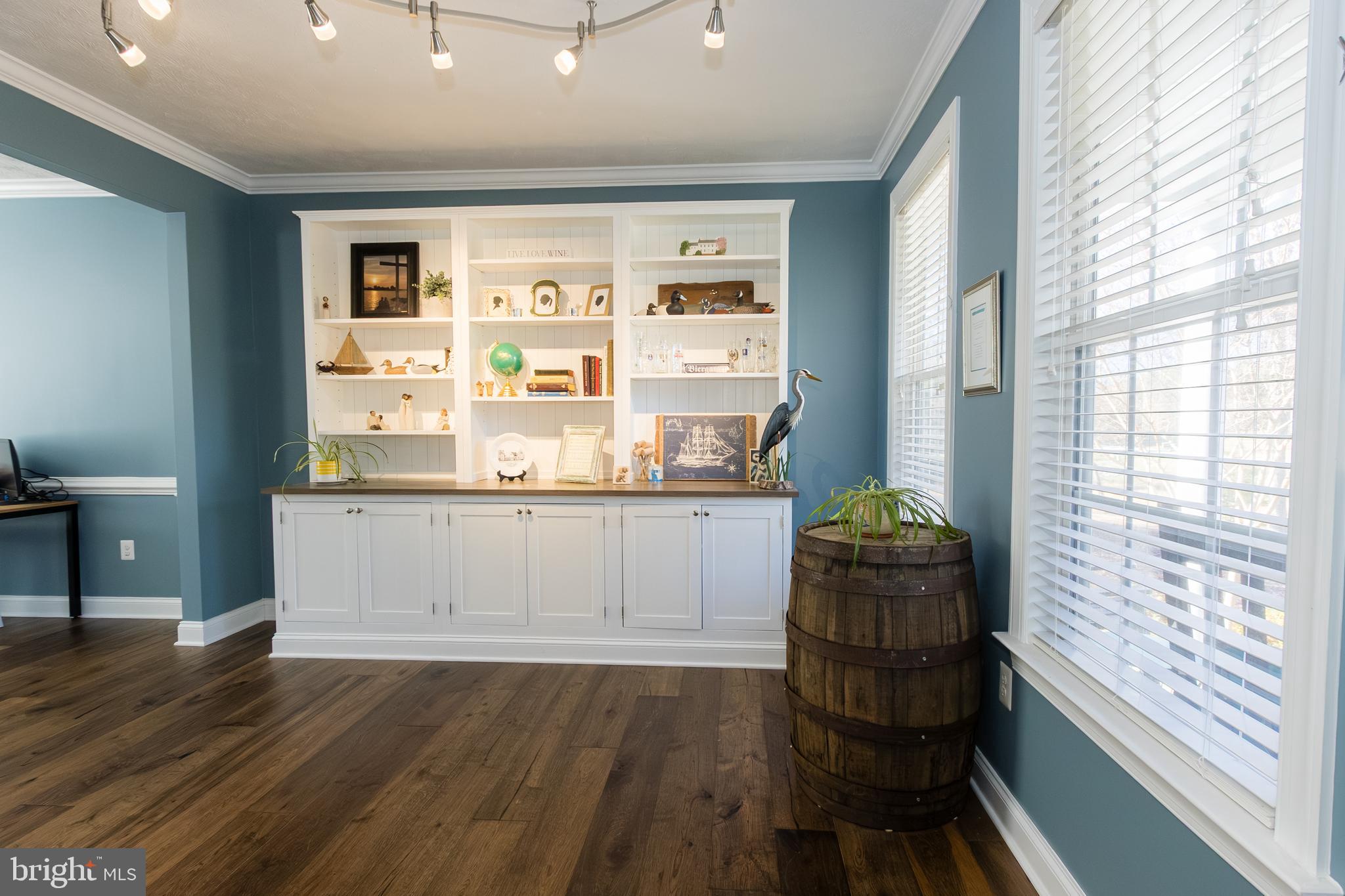 Saint Inigoes, Maryland, 20684, United States, 4 Bedrooms Bedrooms, ,4 BathroomsBathrooms,Residential,For Sale,2005176