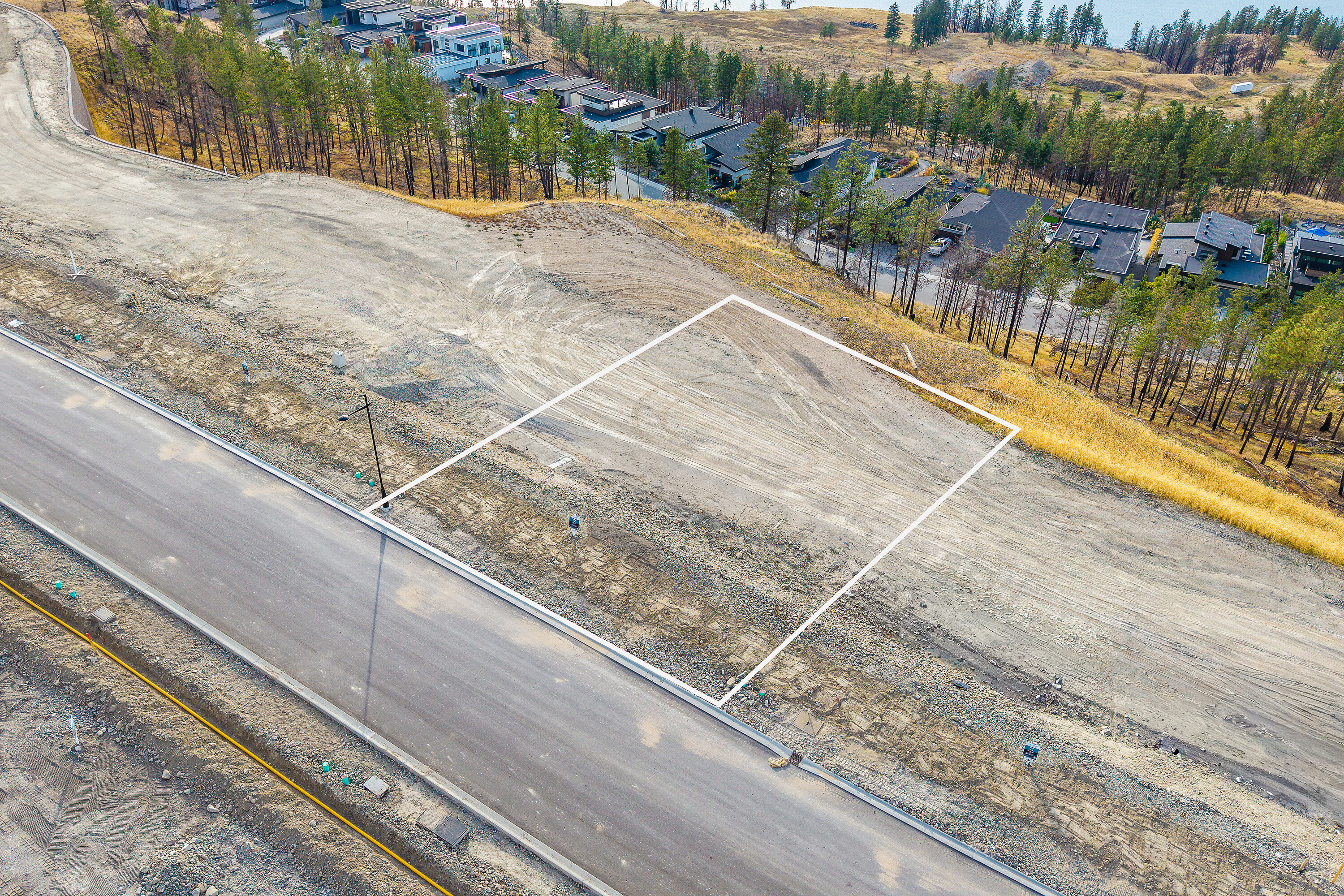  Premier Lakeview Lot - 物件實景