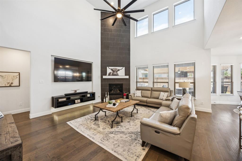 Rockwall, Texas, 75087, United States, 4 Bedrooms Bedrooms, ,4 BathroomsBathrooms,Residential,For Sale,1901224