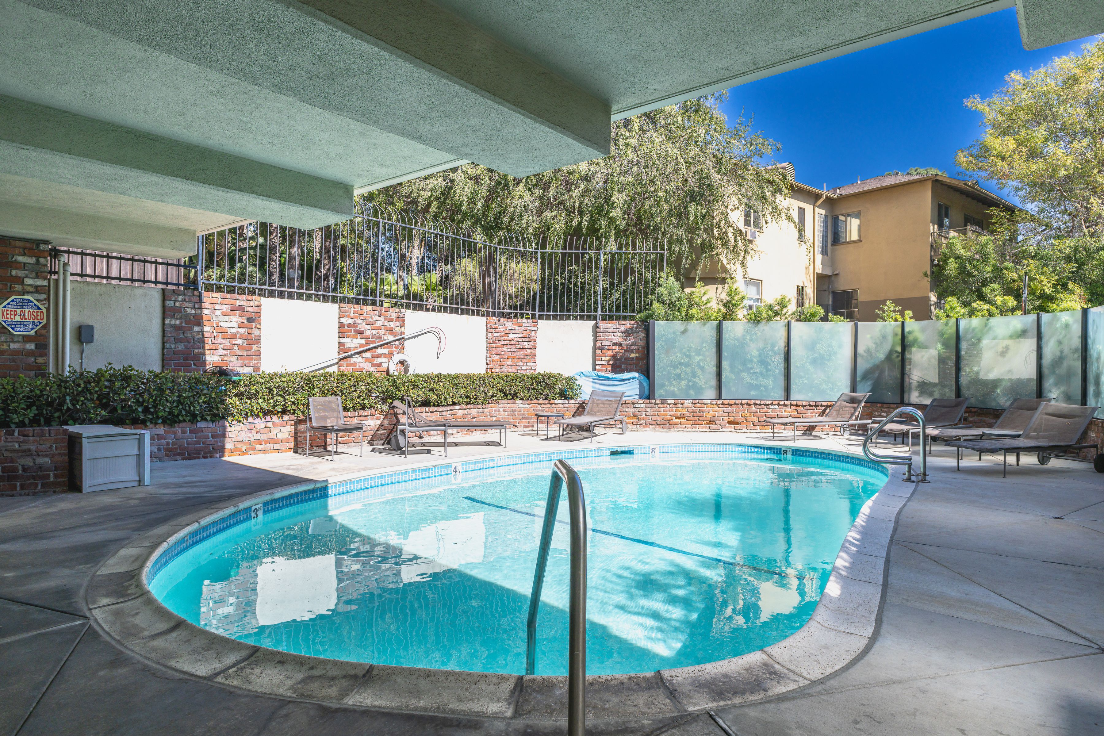  2260 North Cahuenga Boulevard #306 - 物件實景