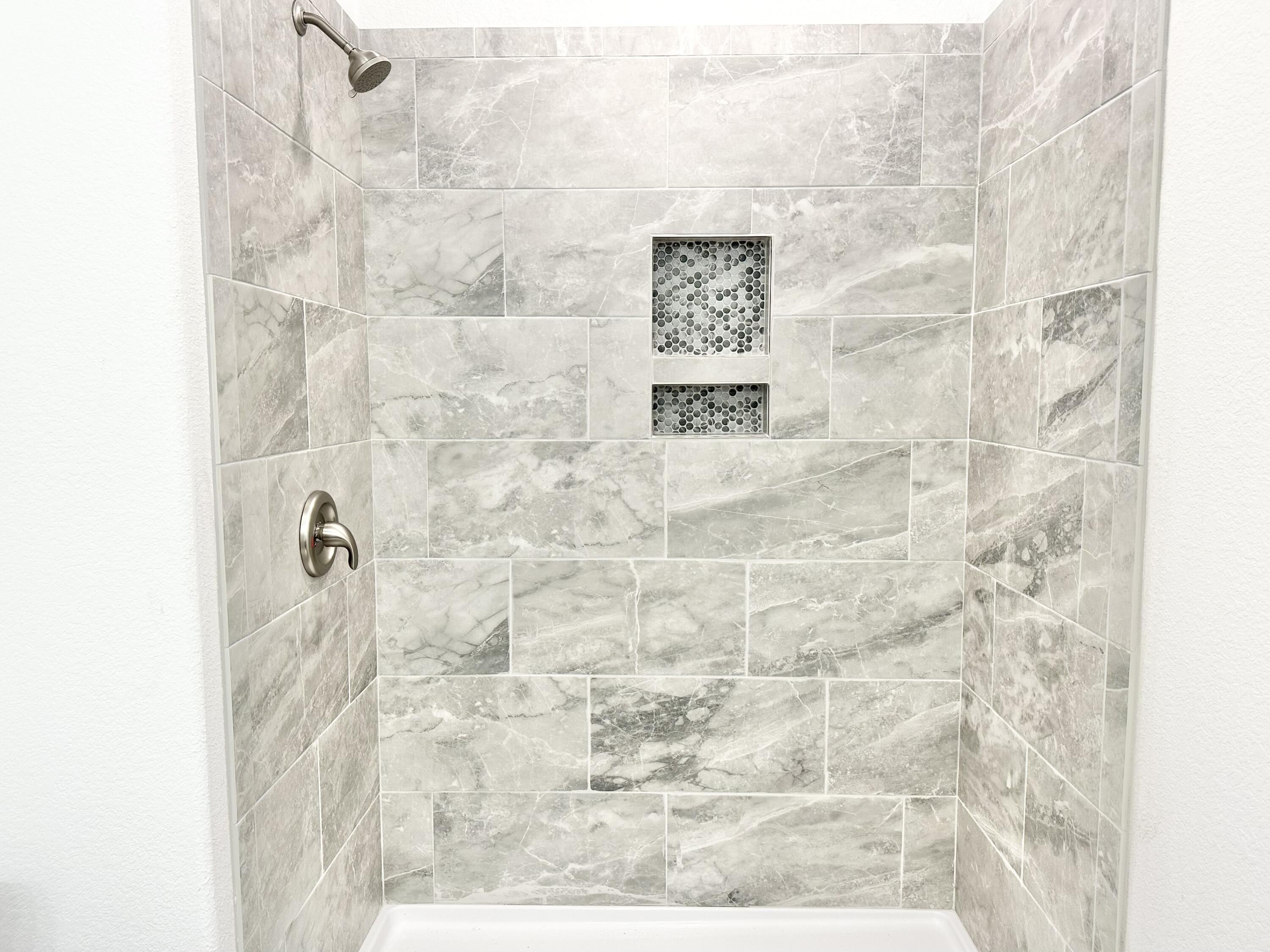 Shell Knob, Missouri, 65747, United States, 5 Bedrooms Bedrooms, ,3 BathroomsBathrooms,Residential,For Sale,1982122