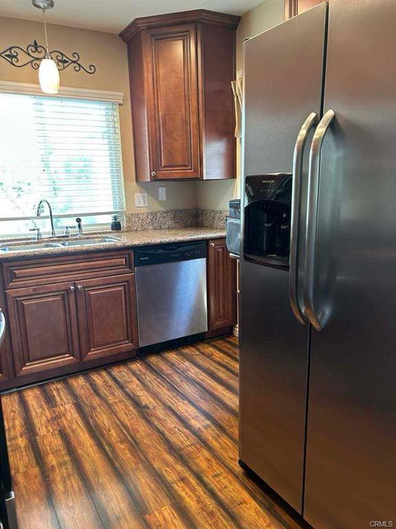 Rancho Cucamonga, California, 91739, United States, 2 Bedrooms Bedrooms, ,1 BathroomBathrooms,Residential,For Sale,1981307