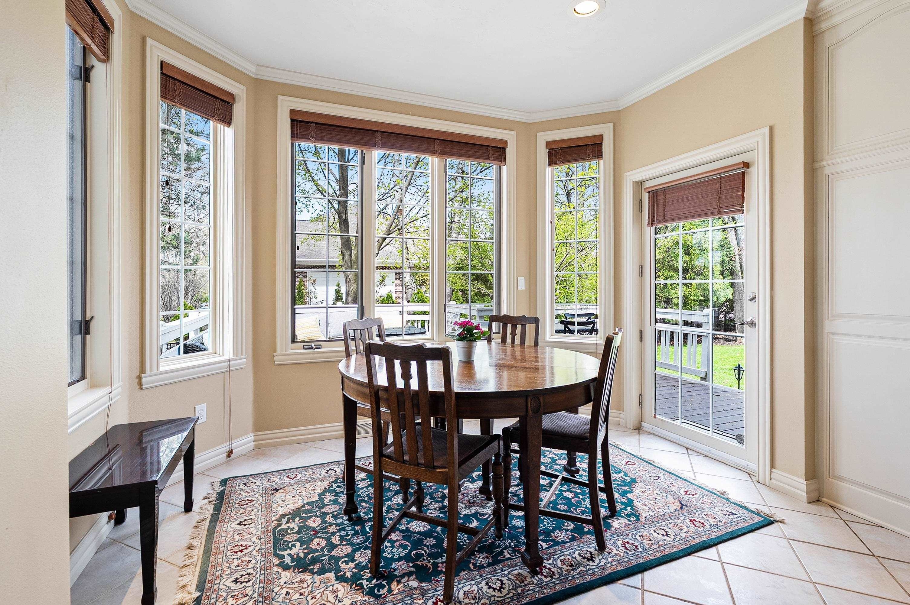 GREEN BAY, Wisconsin, 54313, United States, 4 Bedrooms Bedrooms, ,5 BathroomsBathrooms,Residential,For Sale,2048665