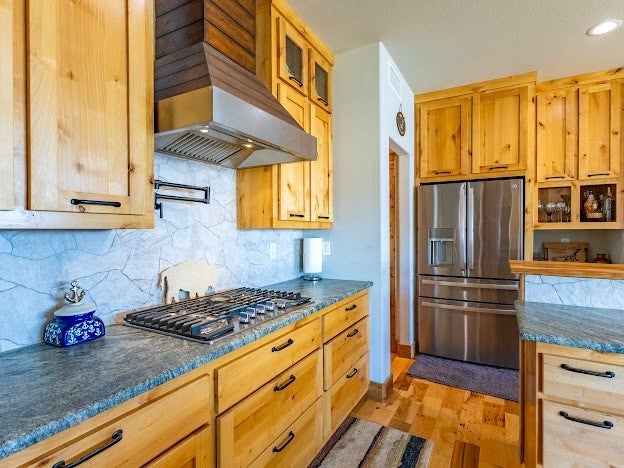 Possum Kingdom Lake, Texas, 76450, United States, 3 Bedrooms Bedrooms, ,4 BathroomsBathrooms,Residential,For Sale,2008180