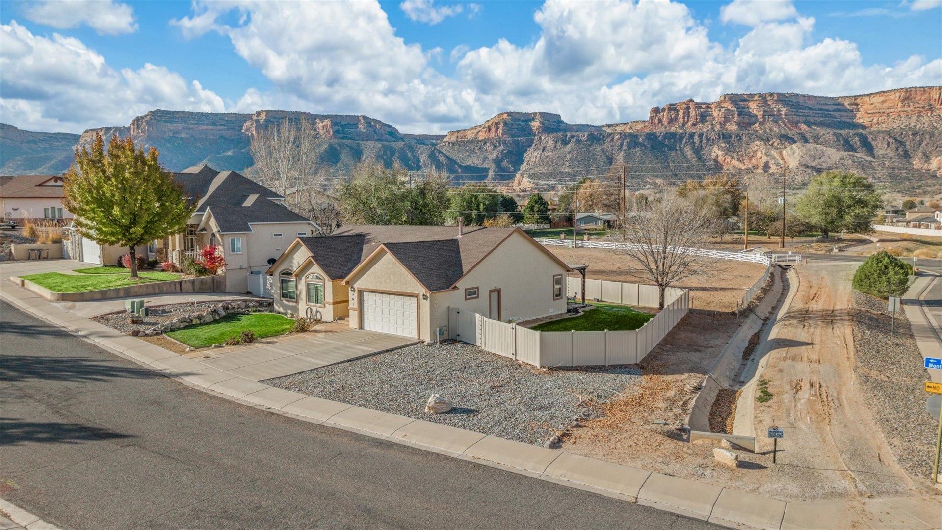 391 Mirada Court, Grand Junction, Colorado, 81507, United States, 3 Bedrooms Bedrooms, ,2 BathroomsBathrooms,Residential,For Sale,391 Mirada Court,1664738