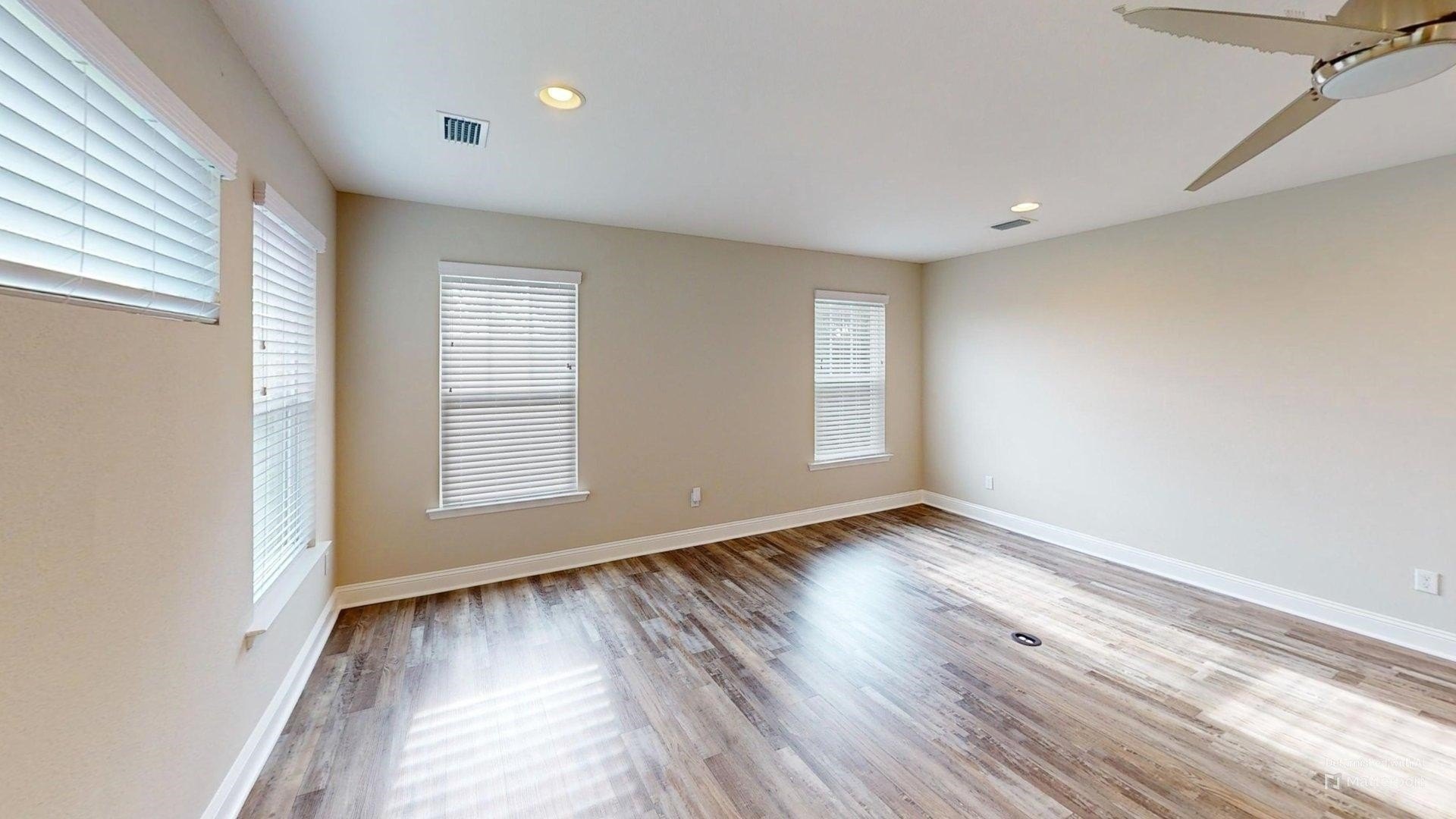 Tallahassee, Florida, 32312, United States, 4 Bedrooms Bedrooms, ,3 BathroomsBathrooms,Residential,For Sale,1938254