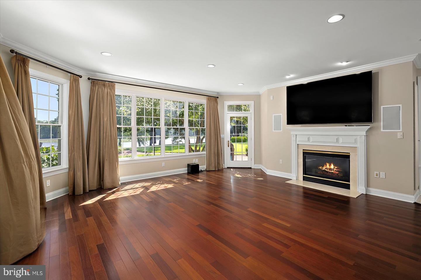 Salisbury, Maryland, 21801, United States, 4 Bedrooms Bedrooms, ,4 BathroomsBathrooms,Residential,For Sale,1874364