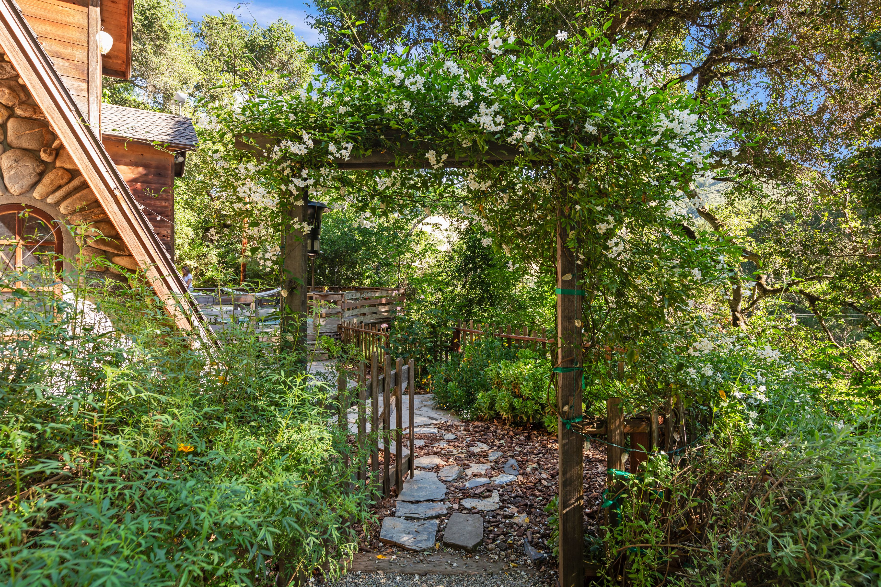  65 Hitchcock Canyon - 物件實景