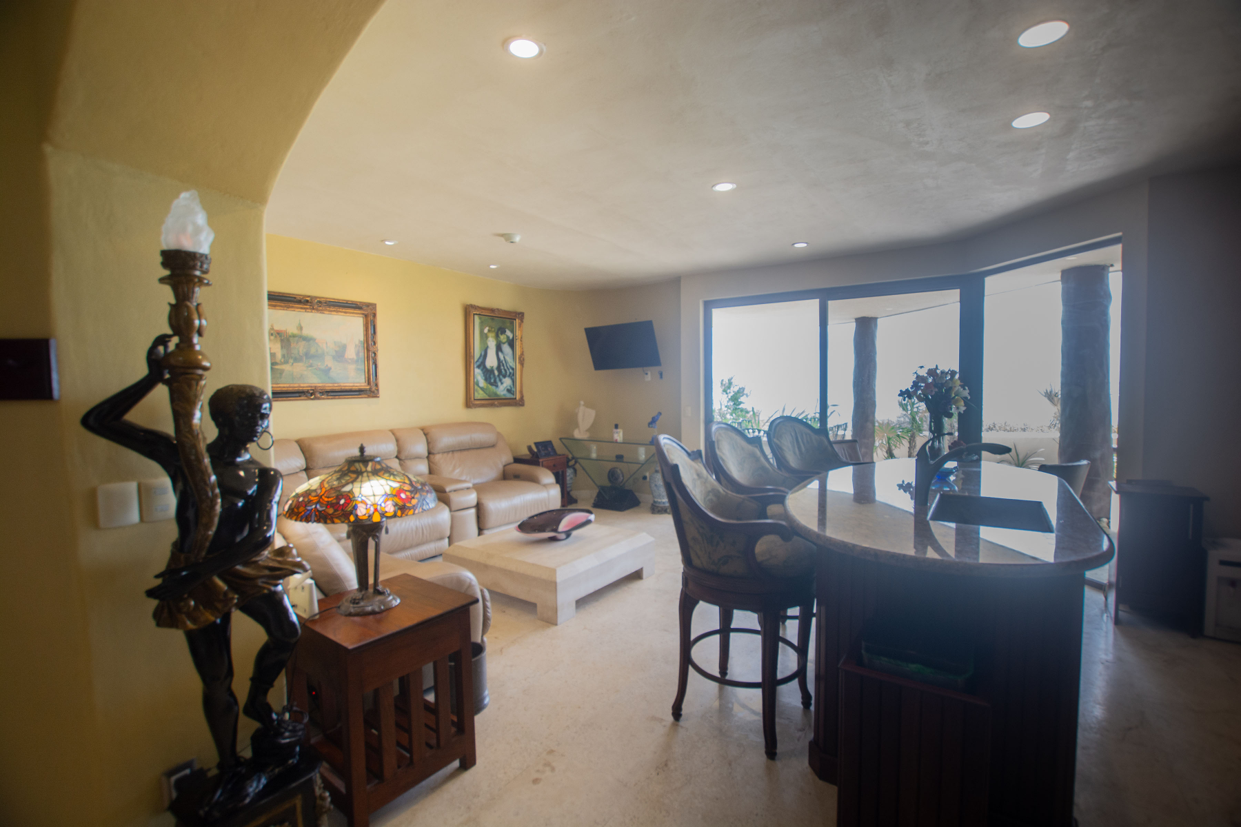  EXCLUSIVE OCEANFRONT RESIDENCE, 2 BED 2 AND BATH PANORAMIC VIEWS - 物件實景