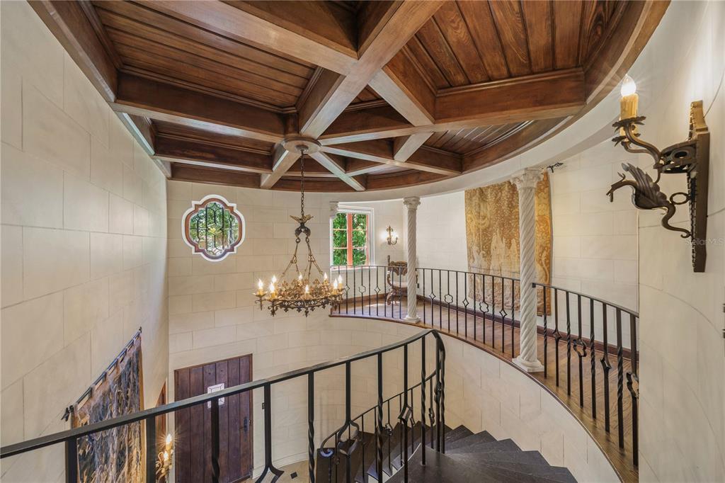Sarasota, Florida, 34236, United States, 5 Bedrooms Bedrooms, ,7 BathroomsBathrooms,Residential,For Sale,1913430