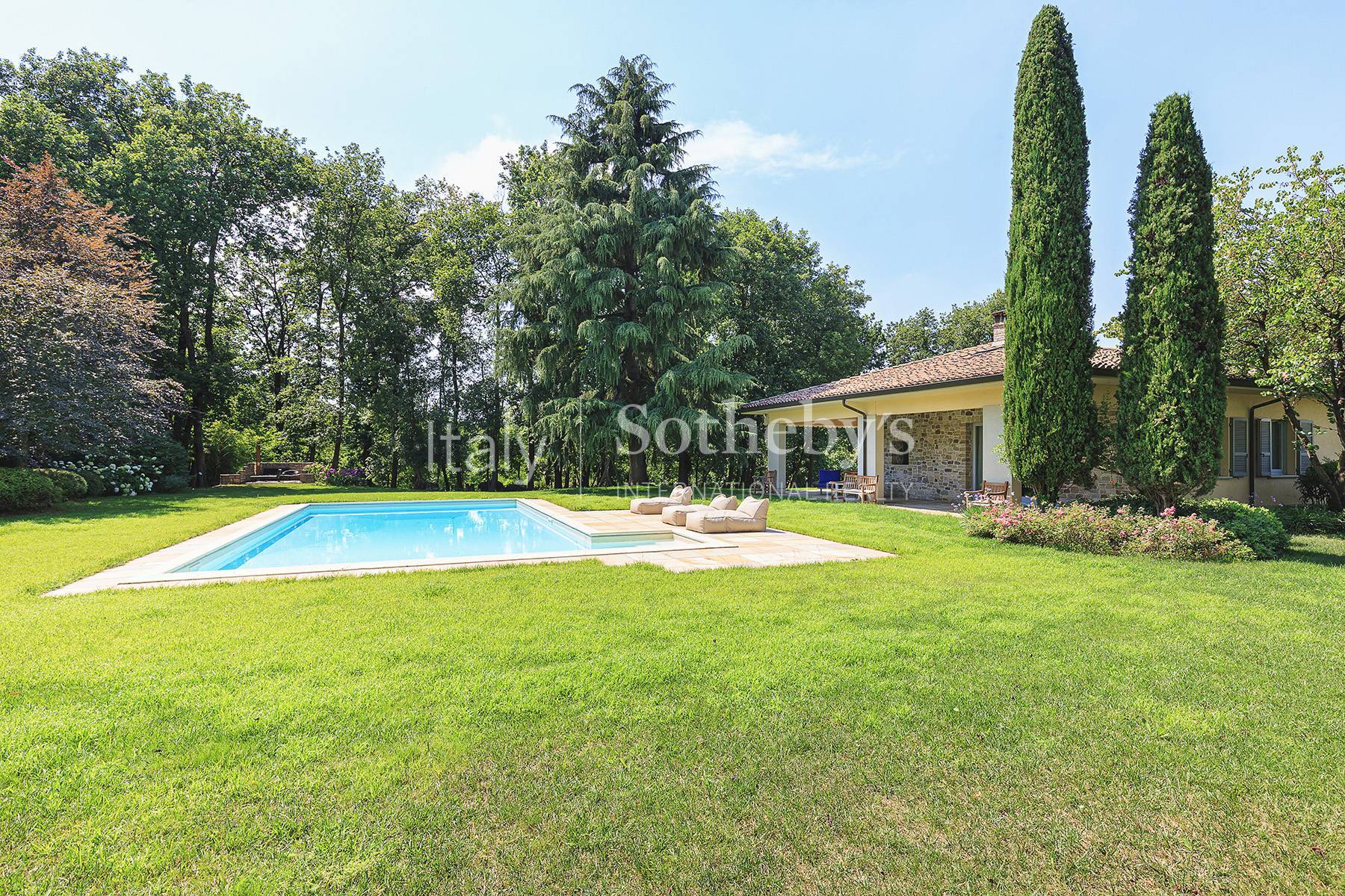  Villa with swimming pool and private woodland in the Trebbia Valley, south of - 物件實景