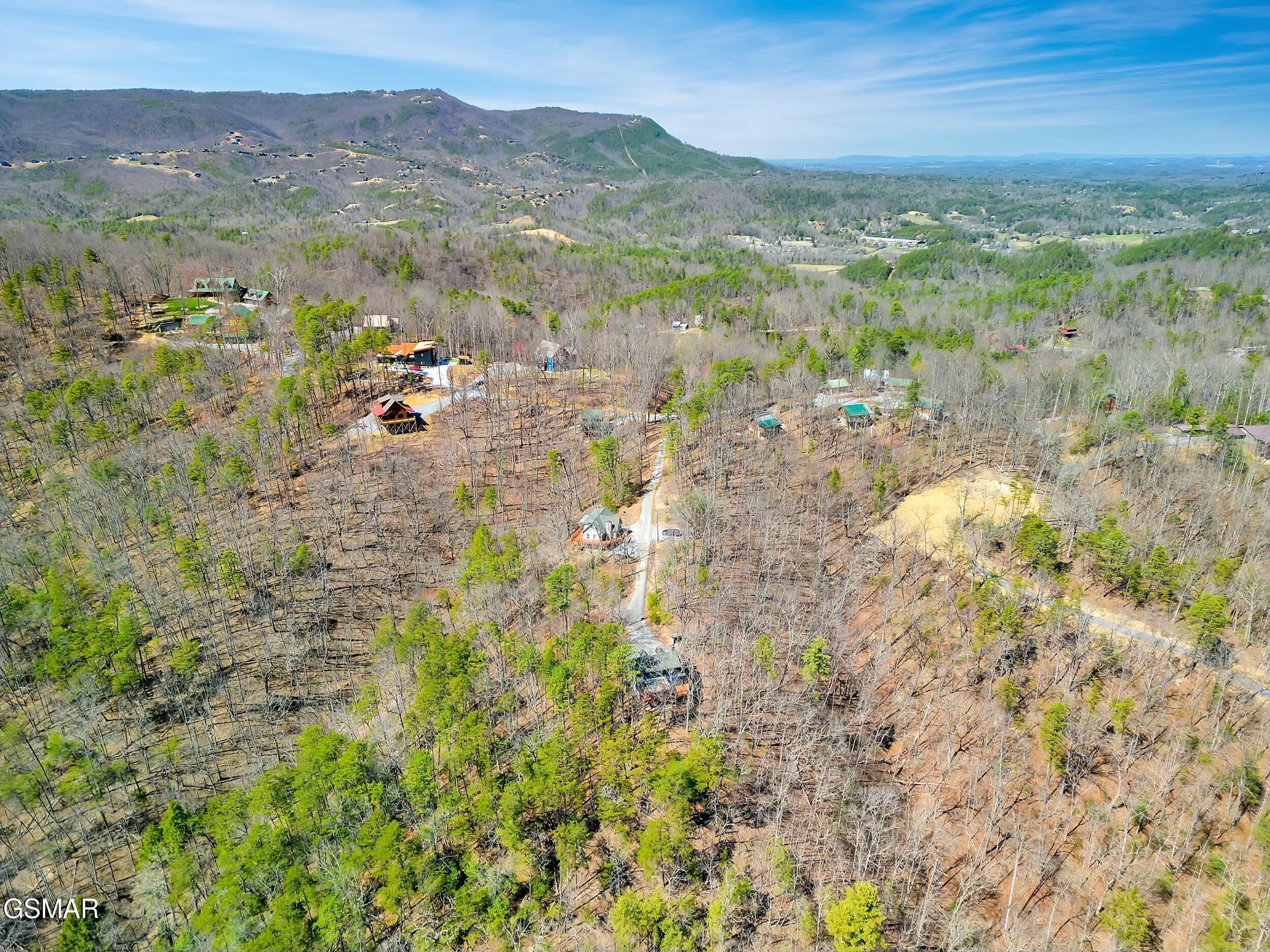 Sevierville, Tennessee, 37862, United States, 4 Bedrooms Bedrooms, ,4 BathroomsBathrooms,Residential,For Sale,1928757
