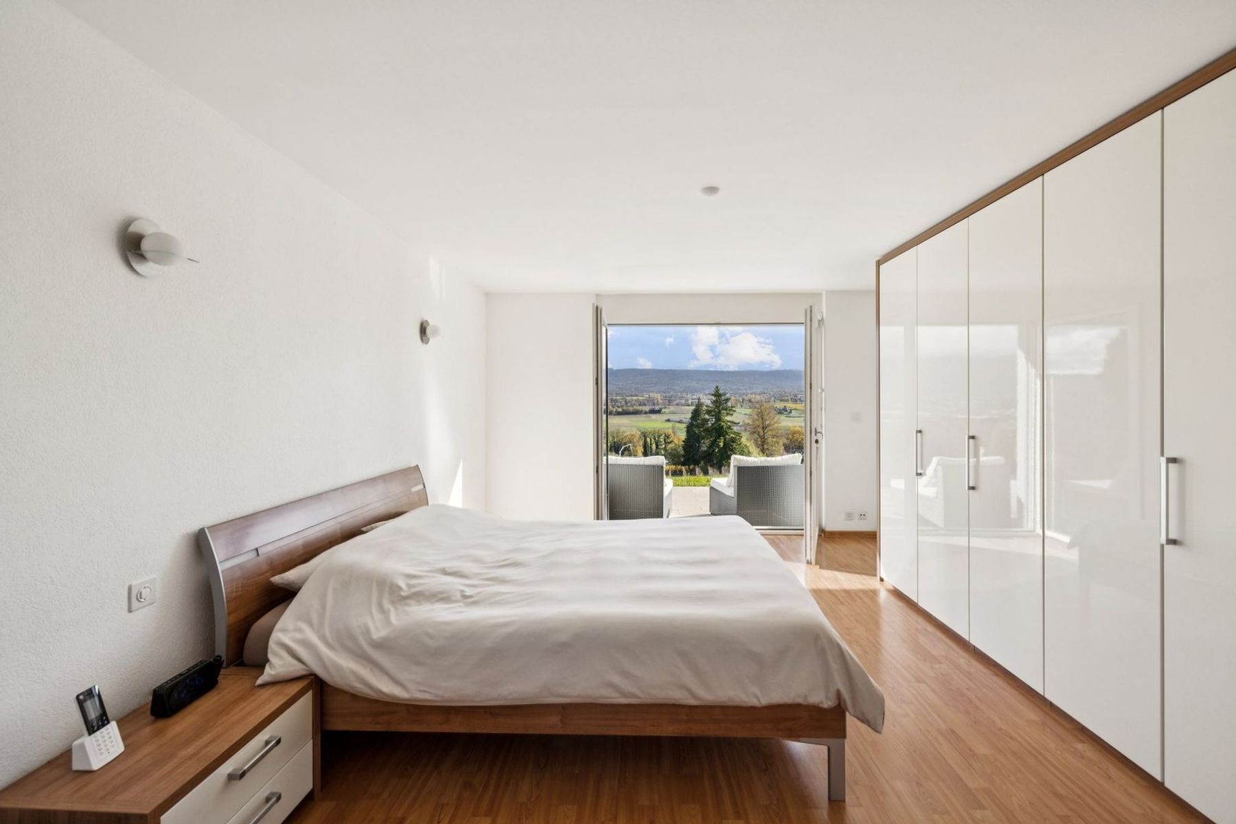  9-room detached villa with panoramic view - 物件實景
