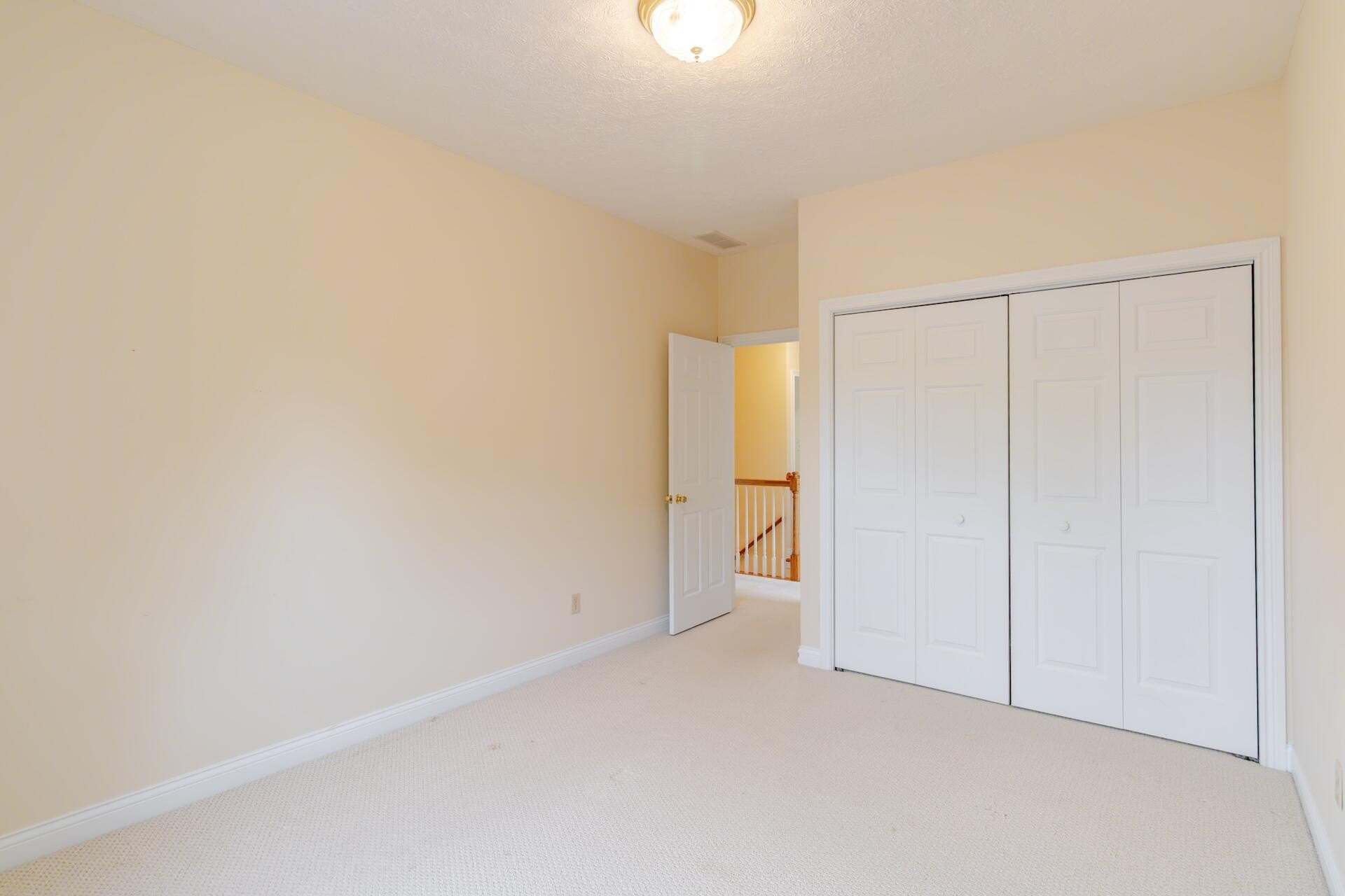 Glencoe, Kentucky, 41046, United States, 5 Bedrooms Bedrooms, ,4 BathroomsBathrooms,Residential,For Sale,1921882