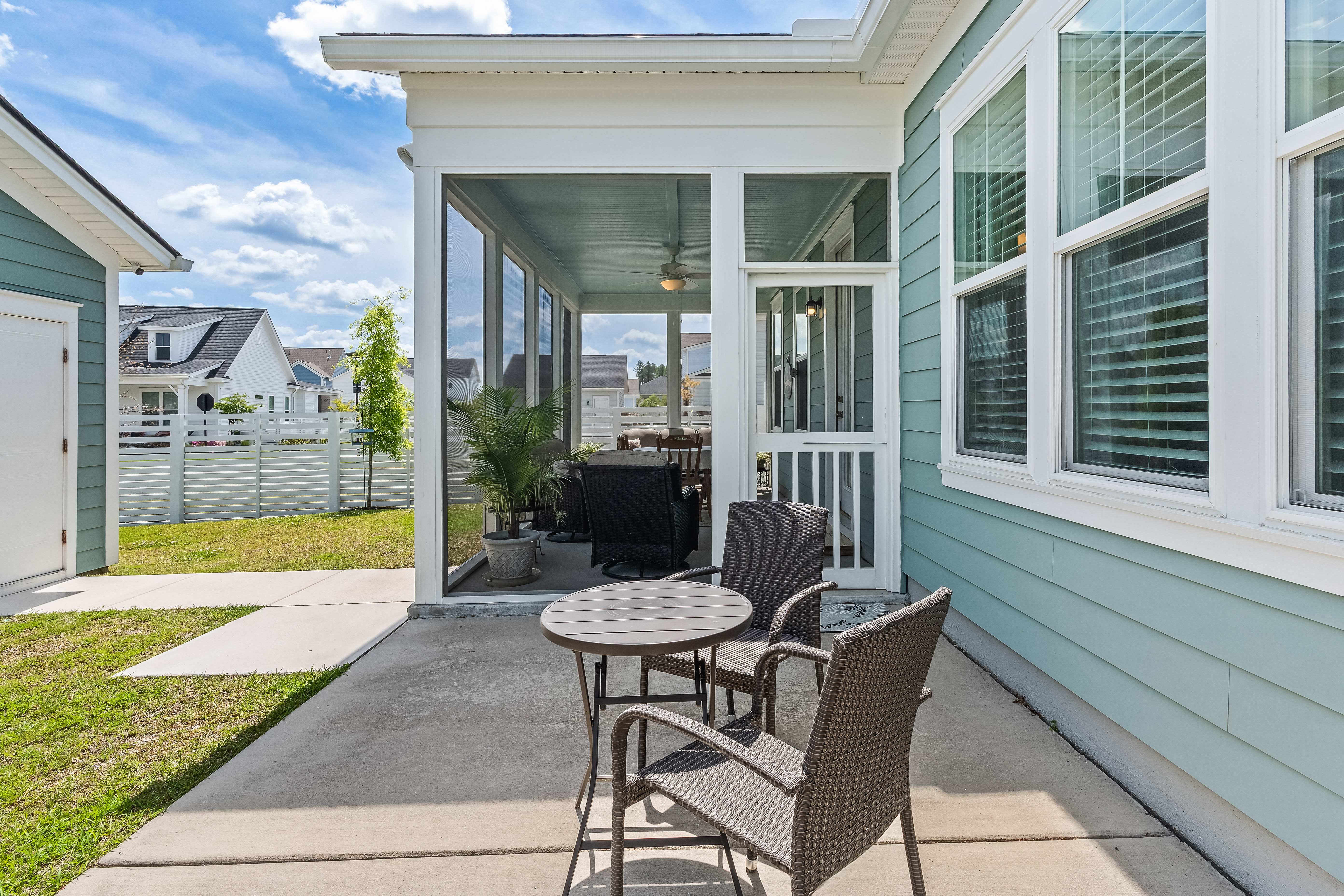  216 Symphony Avenue - 物件實景