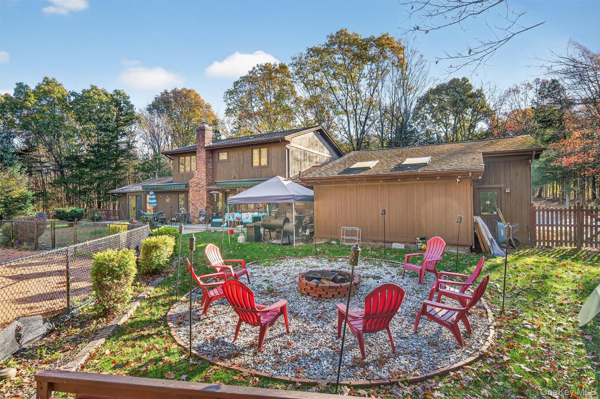 Chester, New York, 10918, United States, 4 Bedrooms Bedrooms, ,4 BathroomsBathrooms,Residential,For Sale,1979405