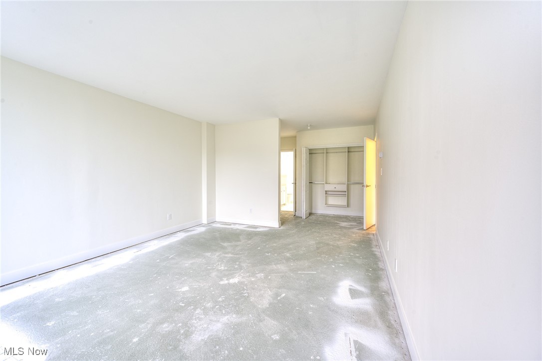 Bratenahl, Ohio, 44108, United States, 2 Bedrooms Bedrooms, ,3 BathroomsBathrooms,Residential,For Sale,1987332