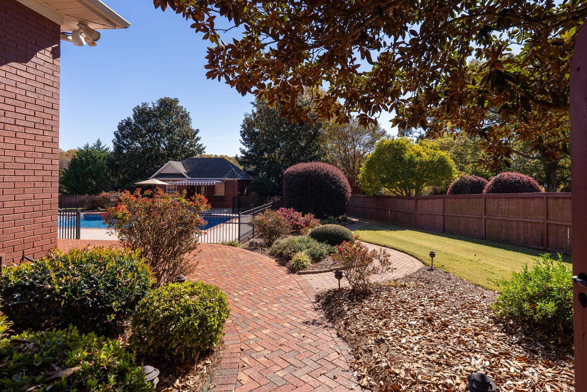 Boiling Springs, South Carolina, 29316, United States, 4 Bedrooms Bedrooms, ,4 BathroomsBathrooms,Residential,For Sale,1989129