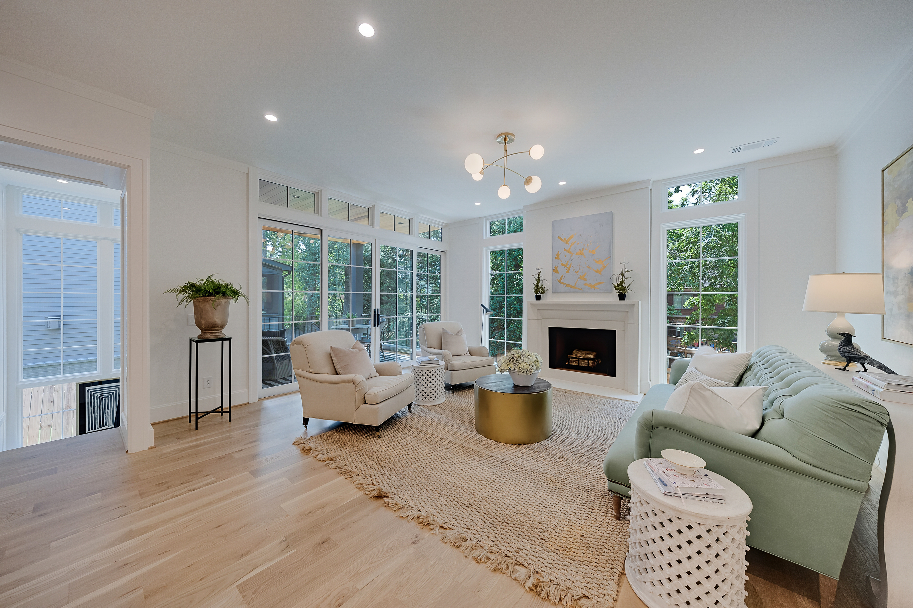  Elevated Living in Ashford Park - 物件實景