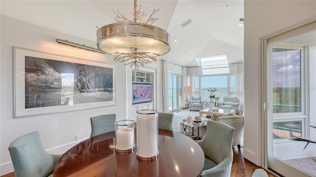 Longboat Key, Florida, 34228, United States, 3 Bedrooms Bedrooms, ,4 BathroomsBathrooms,Residential,For Sale,1777241