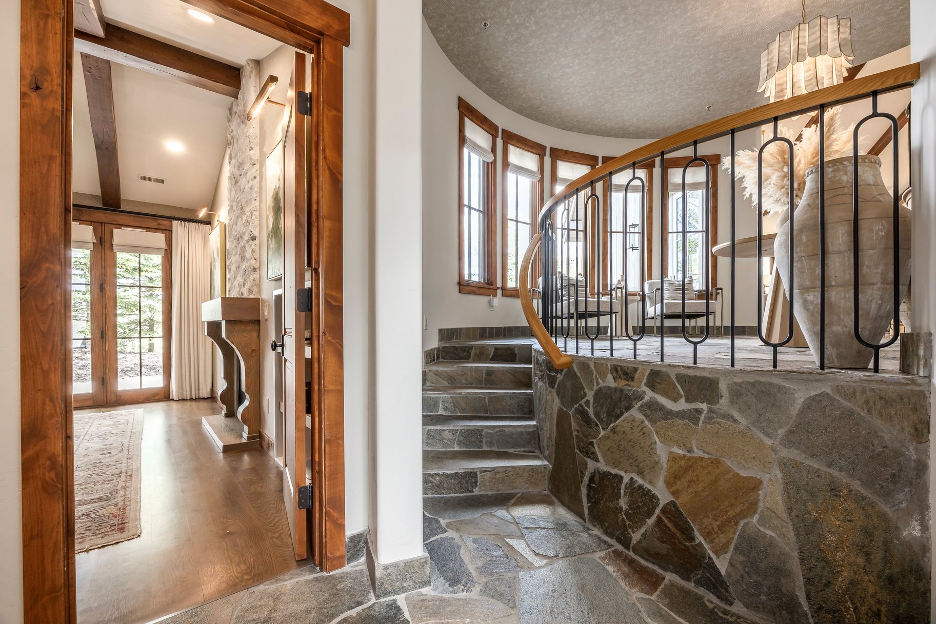  Stunning Remodel with Golf Membership Available in Promontory - 物件實景