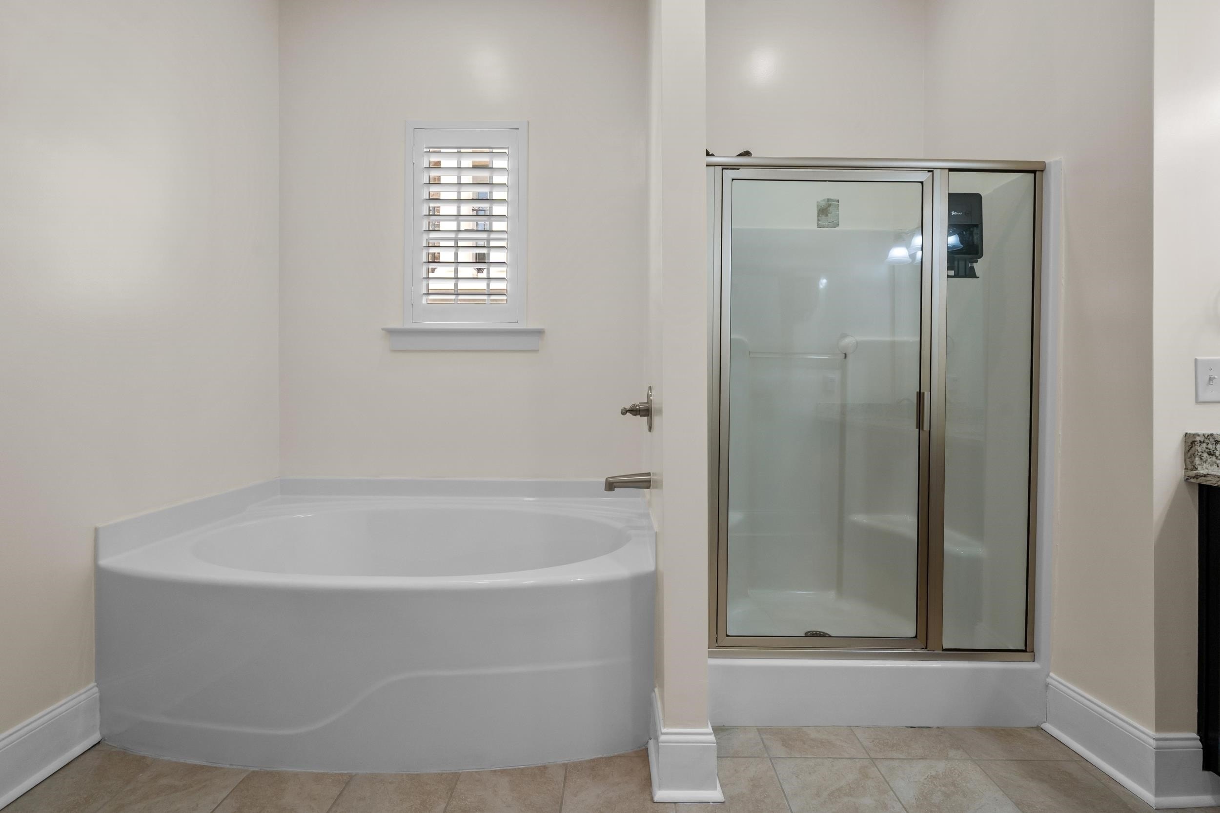 Myrtle Beach, South Carolina, 29577, United States, 3 Bedrooms Bedrooms, ,3 BathroomsBathrooms,Residential,For Sale,2025449