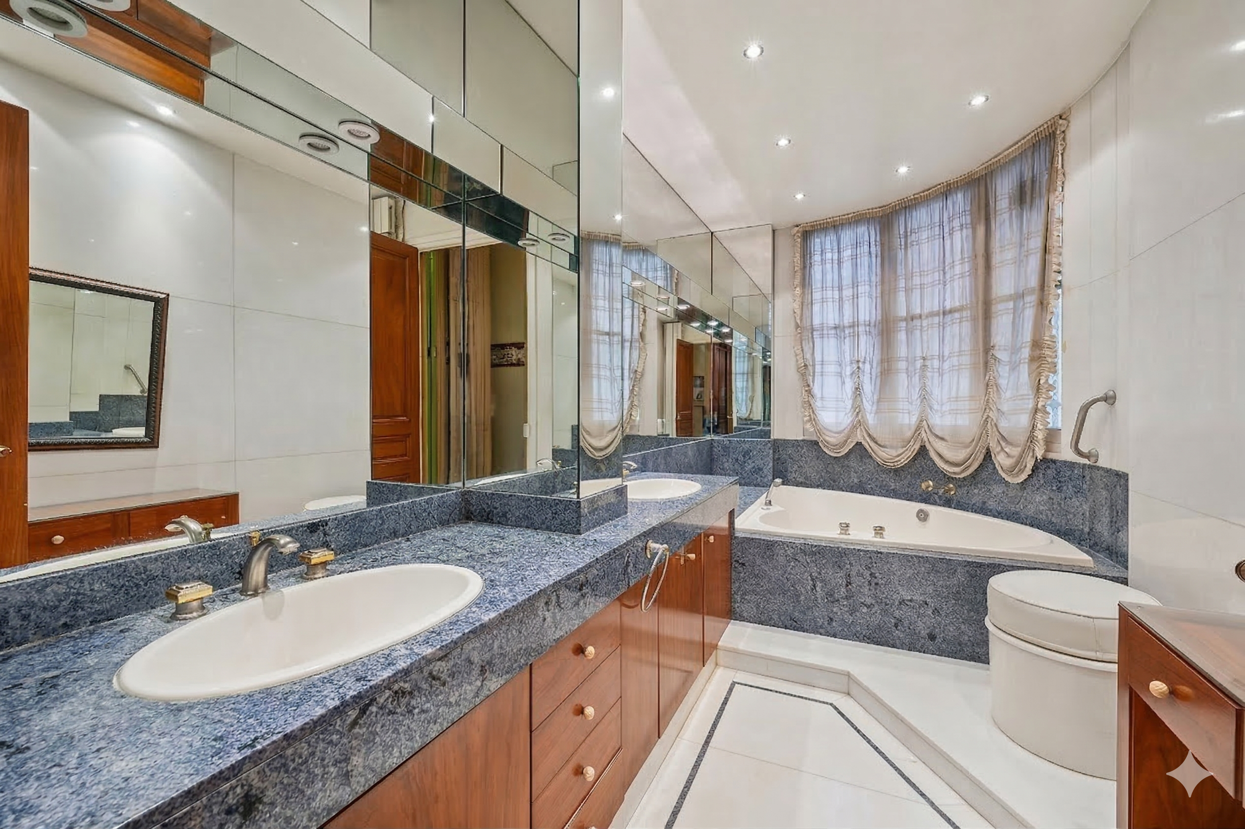  Reception Apartment - 物件實景